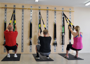 trx squat group3jpg